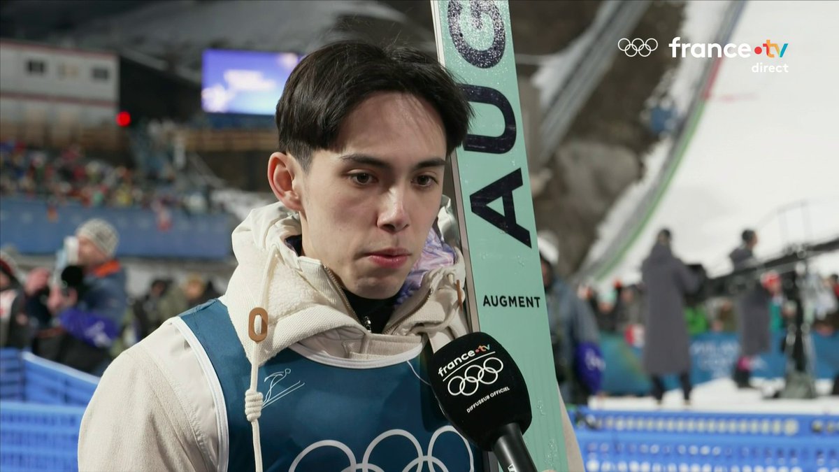 ❄️ #MilanoCortina2026 | 🗣️ "Après le 1er saut, ça m'a foutu le stress. Le 2e saut était moins bien, mais une 5e place je prend !" 🇫🇷 La réaction de Valentin Foubert, passé proche de la médaille en saut à ski. 👀 Suivez les JO sur la chaîne sport :