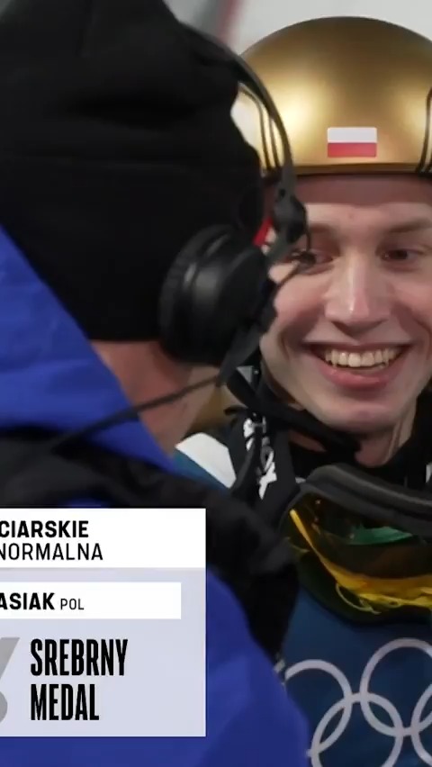 Jest Piotrek Żyła, jest show 🙌 Jest Kacper Tomasiak, jest szał 🙌 I niech tak pozostanie 😍 #MilanoCortina2026 #skijumpingfamily #TeamPL #HomeOfTheOlympics