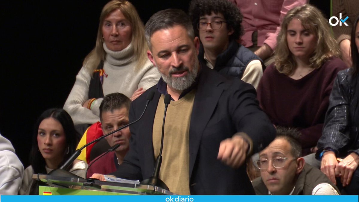 🟢 Abascal carga contra el Partido Popular de Castilla y León: 🗣️ "Si sois incompetentes, os apartáis y nos dejáis a nosotros. Que vamos a ser competentes y vamos a tener lo que hay que tener para cambiar el rumbo de nuestra patria".