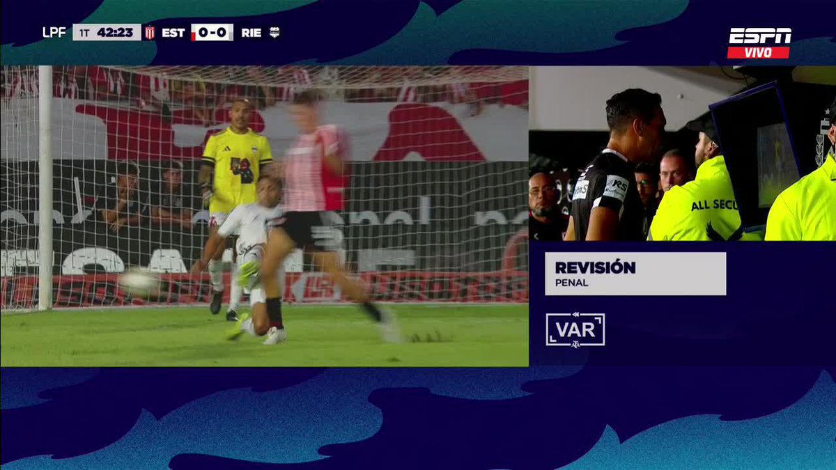 "Tello": Por comentarios sobre esta jugada en el partido de Estudiantes contra Deportivo Riestra