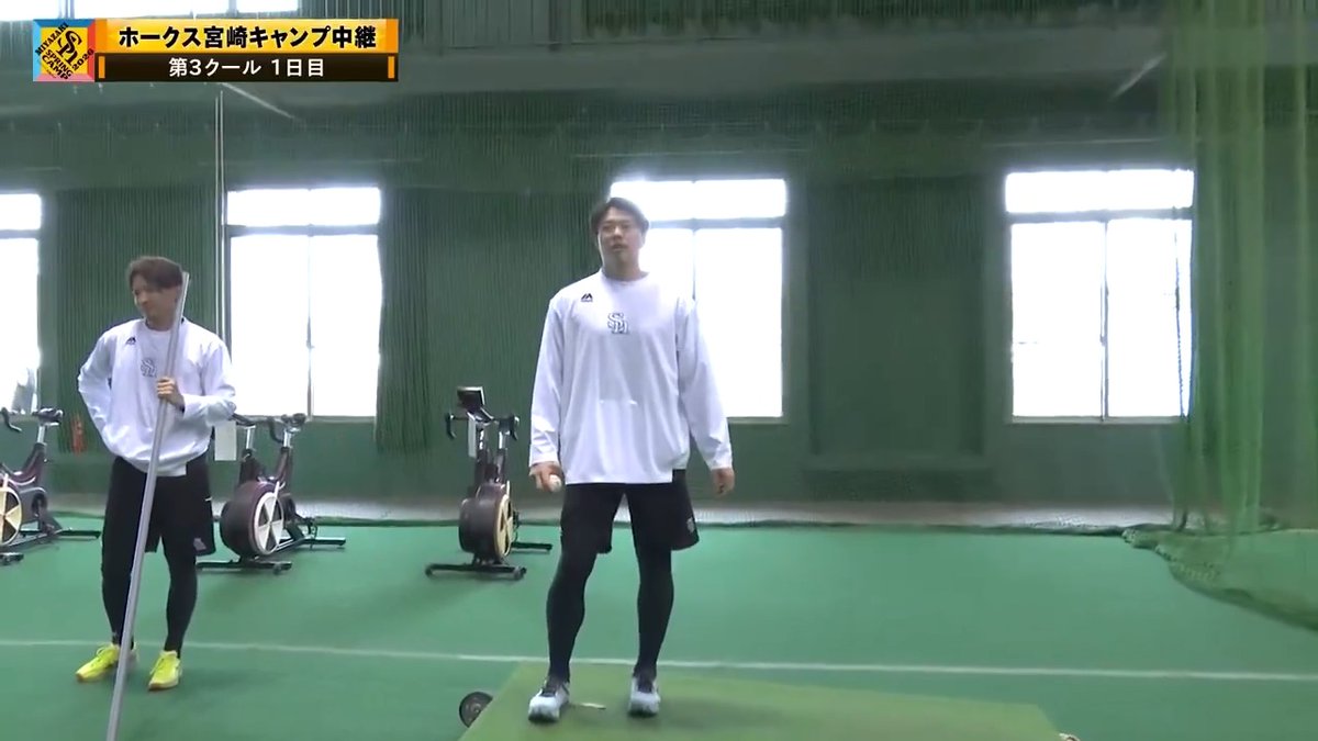 巨、巨、巨人軍⁉️ 福岡ソフトバンク #上茶谷大河 投手によるチャンステーマ😆 #sbhawks 👇ライブ配信はこちら