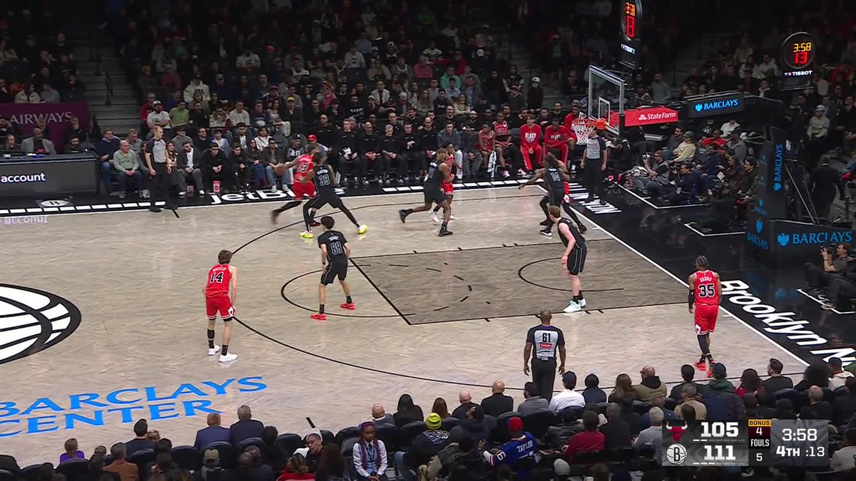 Ant Simons with an IMPOSSIBLE shot 🤯 Anfernee Simons | Chicago Sports Network