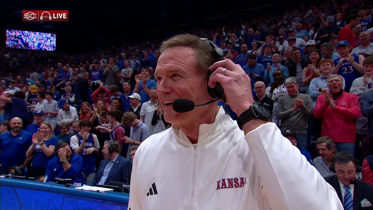 “Allen Fieldhouse won this game tonight.” ❤️ Bill Self gives credit to the fans after Kansas Men’s Basketball handed undefeated Arizona its first loss 🔥