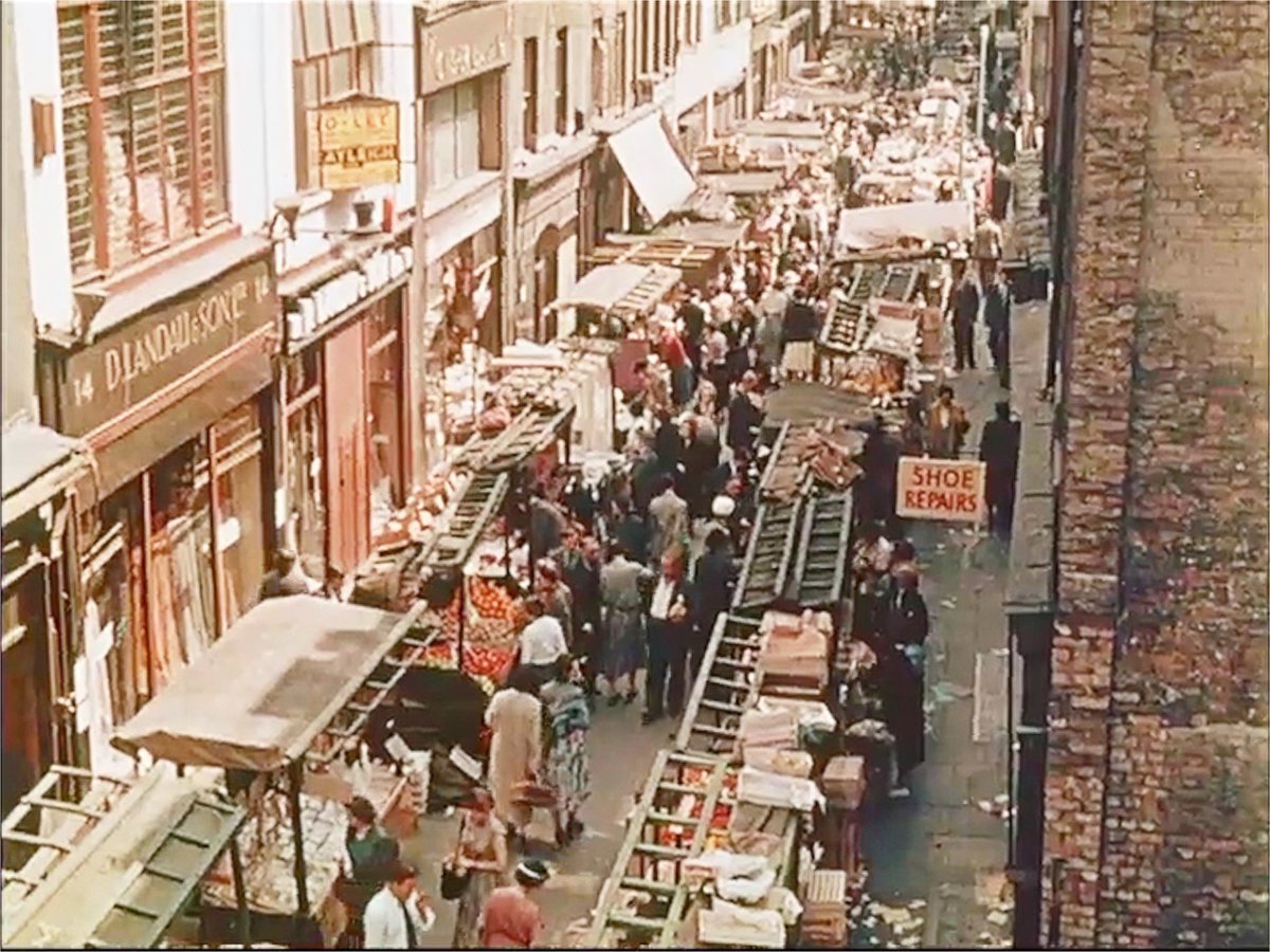 Fellow lovers and denizens of the special square mile that is SOHO will enjoy this gorgeous colour footage from 1956.