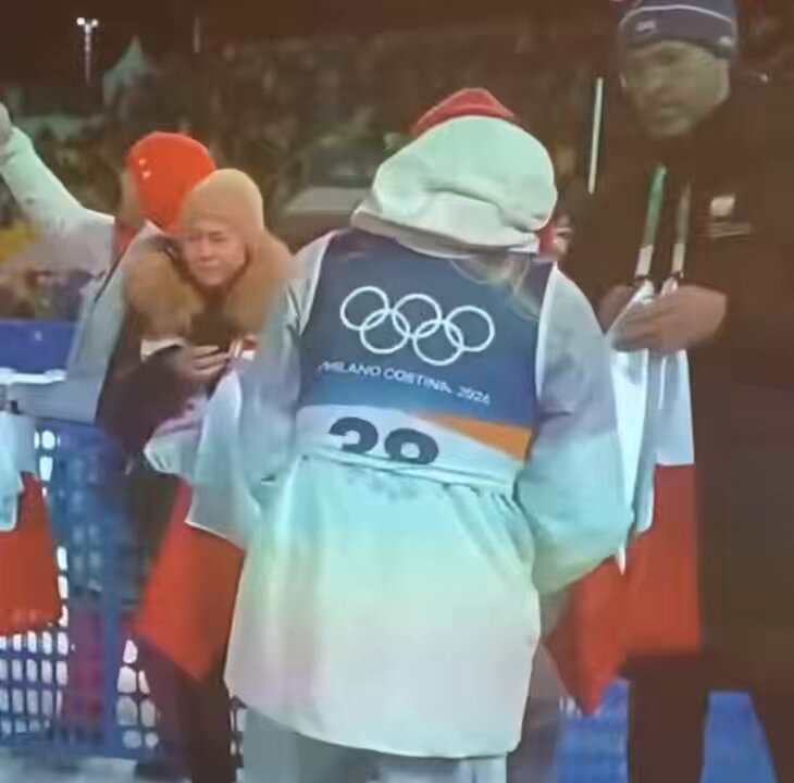 przypominam panstwu ze tego typa nikt tam nie zapraszał 😳