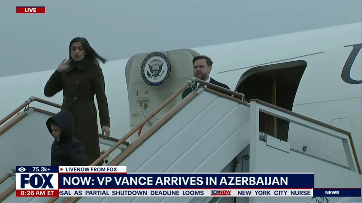 🚨 BREAKING: Vice President JD Vance has just STEPPED OFF Air Force Two as he barnstorms multiple countries abroad with his family THAT'S 48, representing USA with pure class overseas 🇺🇸 Keep crushing it, JD!