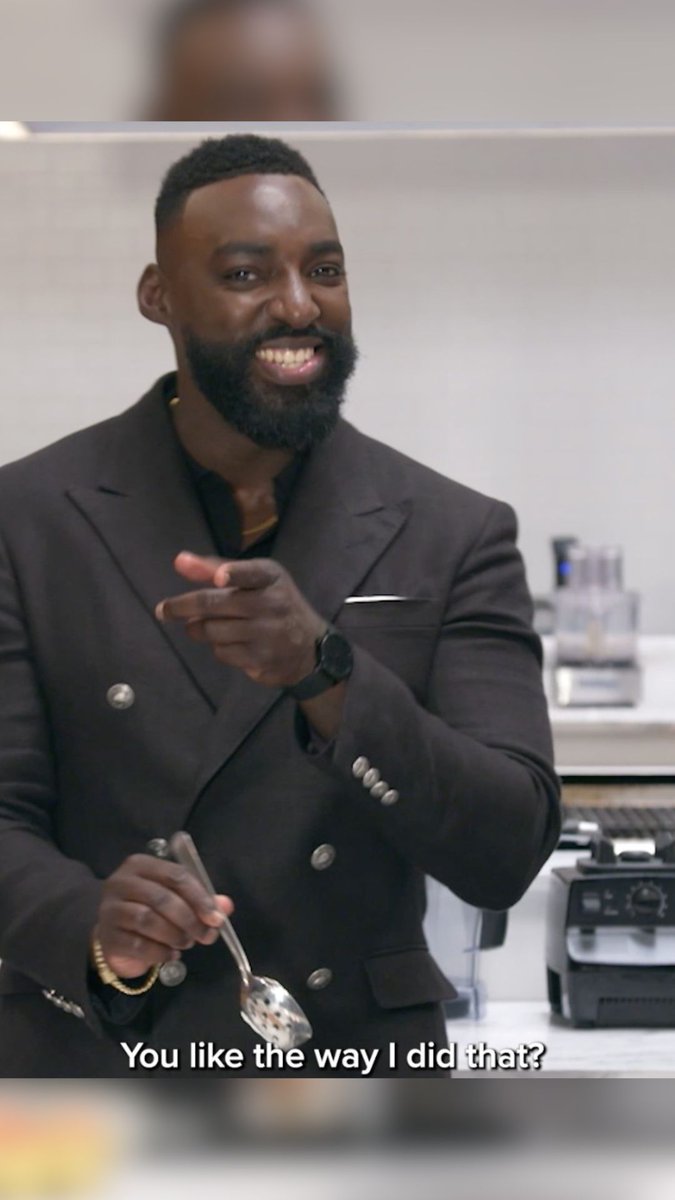 Poaching is the hardest egg skill to master. Thankfully, Eric Adjepong's method is foolproof, even for home cooks 🍳 #WildcardKitchen > Tonight @ 9|8c