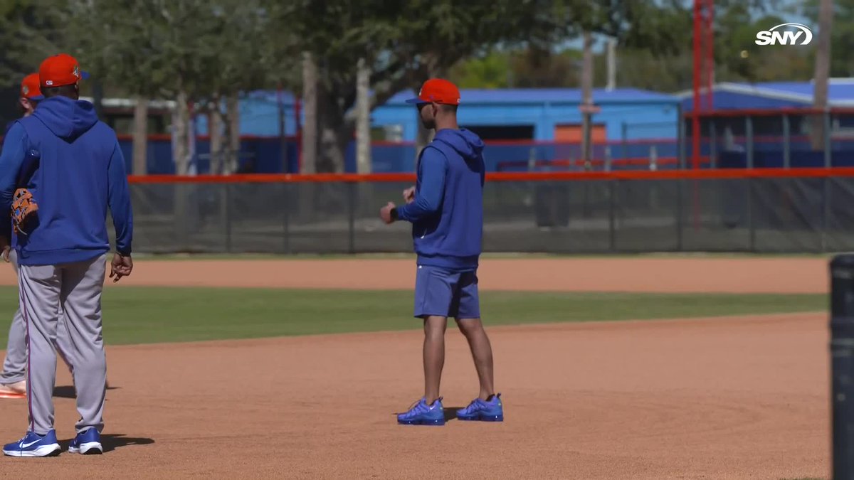 Mets bench coach Kai Correa goes through some talking points with the coaching staff Correa is expected to have a larger role with the Mets' infield defense