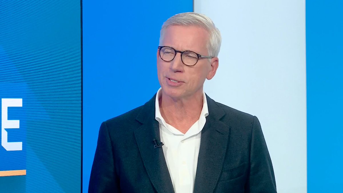 "He couldn't have done anymore" 🗣️ Alan Pardew on Michael Carrick's impressive run of form at Manchester Utd 🔴