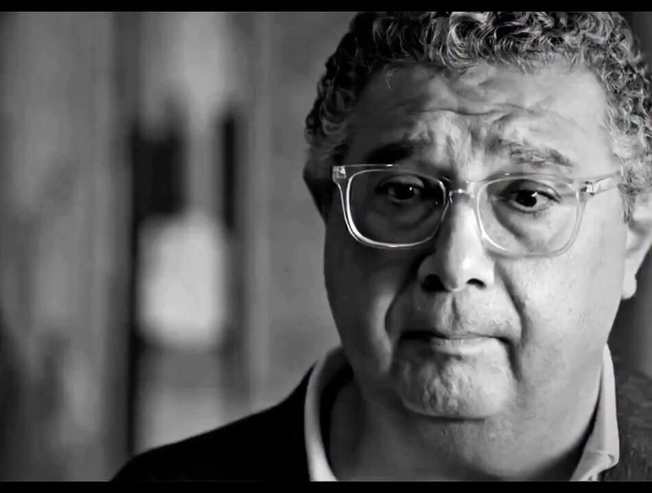 فيديو و #تعليق :- أتوقع بأن مثل هالحوار لو كان في أرض الواقع ولو كان بشعور صادق ""بينهي"" أي مشكلة ما بين أثنين حبوا بعض"بجد" الحياة الزوجية و الشراكة مبنية ع التضحية و التسامح والتنازل و التغاضي و الغفران و المودة و الرحمة و "الأمان" و كسر أنف الكِبر و الطغيان 🕊️#اورانوس_هاني🕊️