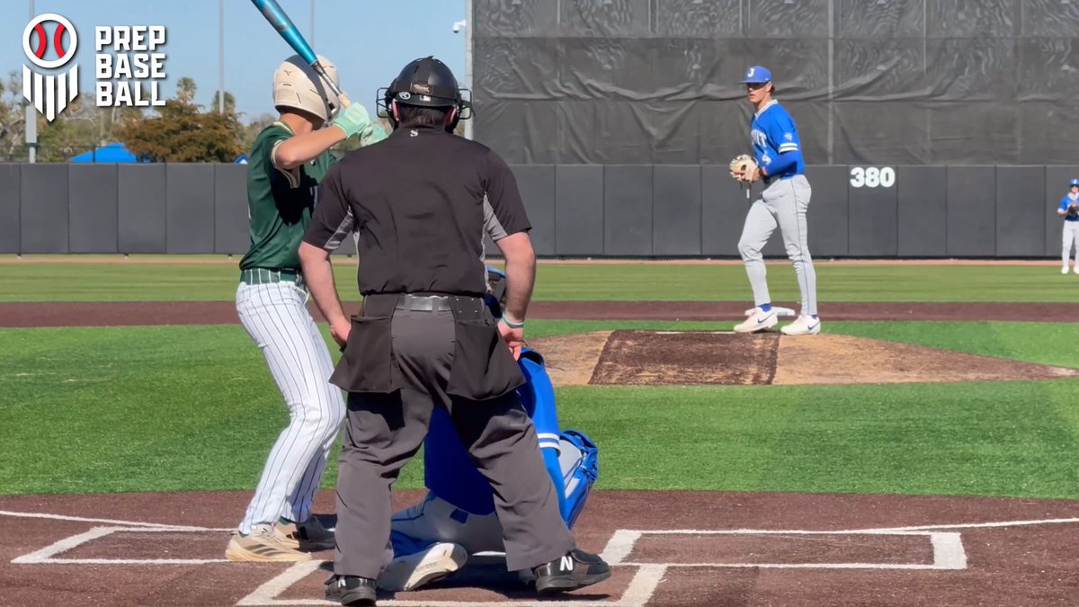 𝐌𝐋𝐁 𝐃𝐫𝐚𝐟𝐭 𝐁𝐮𝐳𝐳: 𝗙𝗹𝗼𝗿𝗶𝗱𝗮 𝗔𝗿𝗺𝘀 𝗥𝗮𝗰𝗲 ⛽️ FSU Baseball recruit Kaden Waechter got his spring off to a strong start in Bradenton. The 6-foot-3 RHP touched 96 mph (2700+) with a vicious 85-88 mph slider. An athletic mover who looks ready for a massive spring 📈 🔗: | Prep Baseball Florida