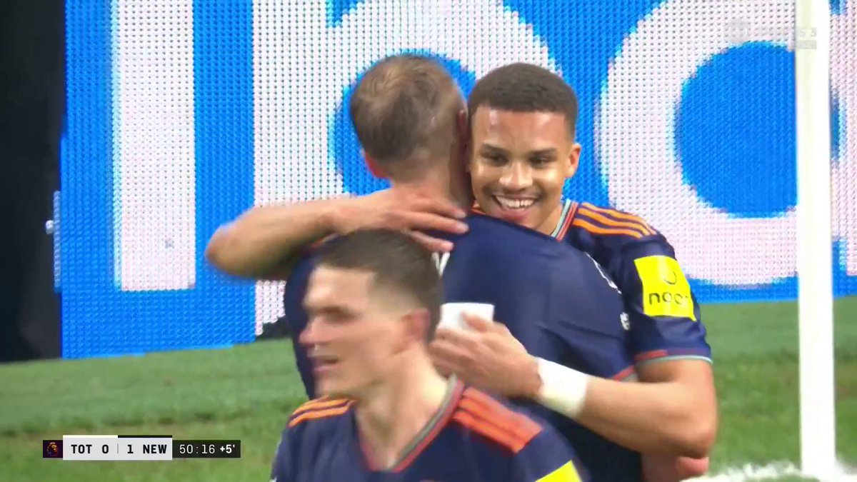 It’s absolutely disastrous defending. Those Newcastle fans enjoyed that one after their mammoth journey across the country to be there tonight! 👏