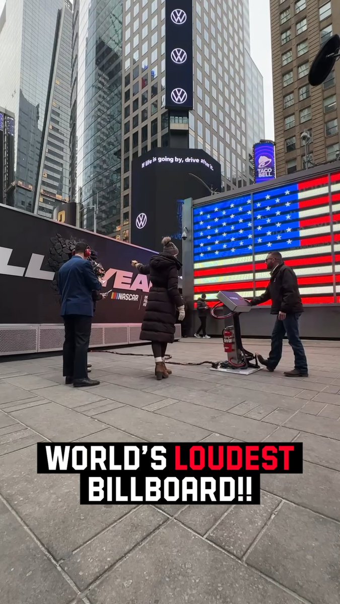 Can we getta hell yeah?! NASCAR is officially certified by Guinness World Records for the World's Loudest Billboard. 🔊