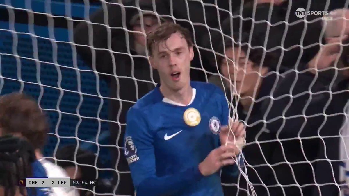 Stamford Bridge in disbelief 😲 Cole Palmer misses from point blank range in stoppage time... TNT Sports & discovery+ UK