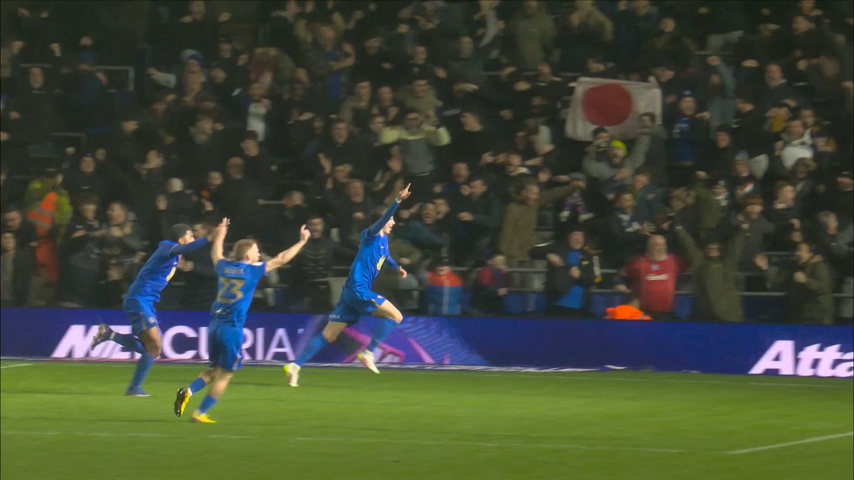 "Rightfully disallowed but an unbelievable header!" Curtis Davies reacts to August Priske's late disallowed goal 😬