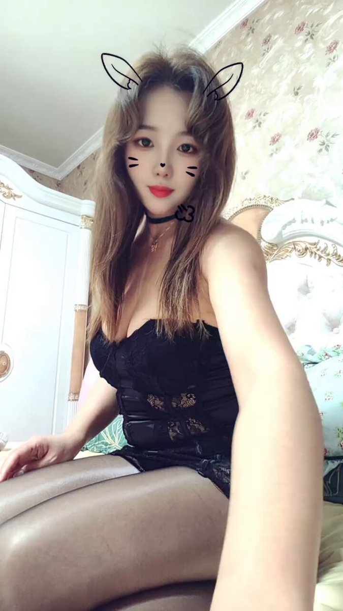今天是你的专属小野猫，只对你撒娇～😳