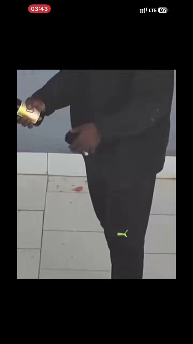 Vidéo bi ministre bi guéné comme preuve amoul béne étages bou am grillage khol léne bou bakh 3 étages yeup nak (Kou beugoul guiss nak niteu meunou si dara)