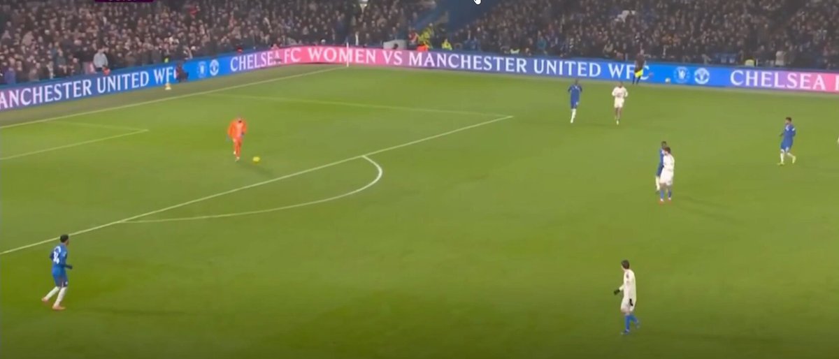 This Chelsea’s build up play is so amazing to watch. Estevao’s nutmeg and Palmer’s incredible first touch; Insane forward play, man.