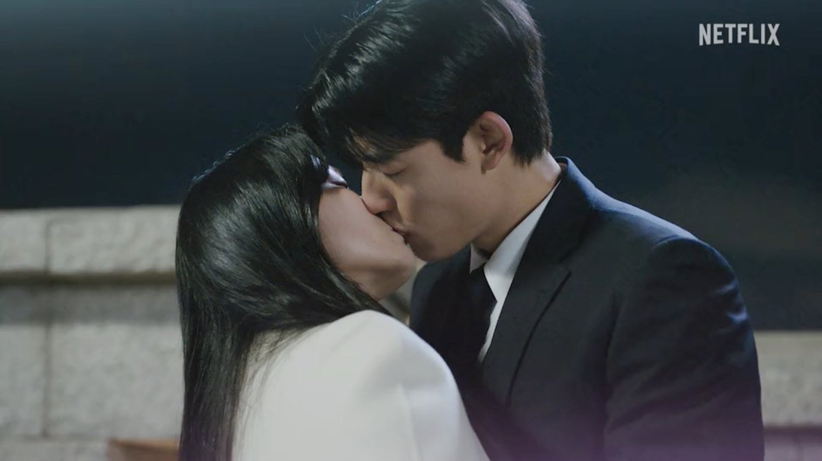 this was so smooth of him wait i’m still trying to process 🤭 #NoTailToTell #KimHyeyoon #김혜윤 #Lomon #로몬