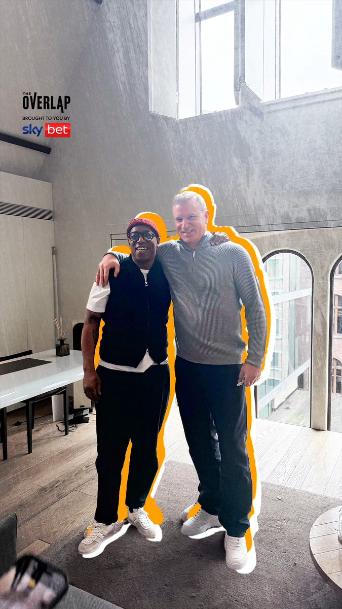 One city. Two legends 🇳🇱 Wrighty 🤝 Bergkamp in Amsterdam