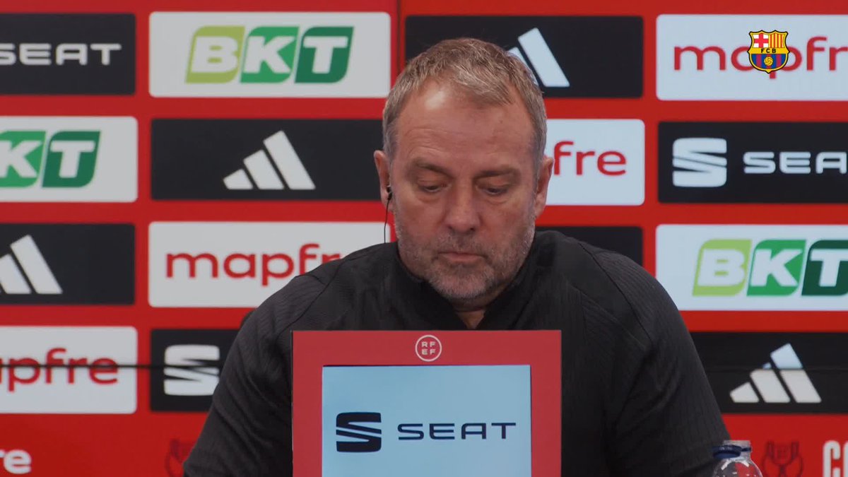 Hansi Flick speaks about Ronald Araujo ❤️