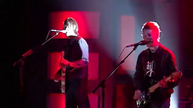 Radiohead 2+2=5 (Live at Jonathan Ross Show 2003)