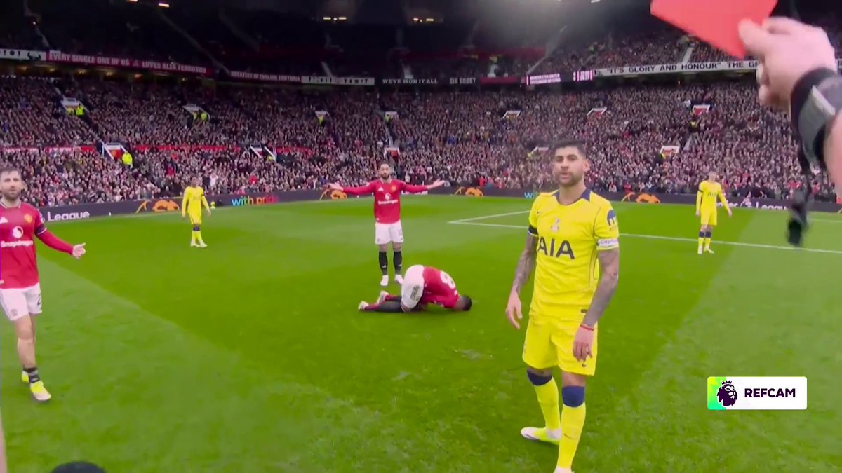 📹 The latest Ref Cam has arrived! Here is the on-pitch view of Man Utd vs Spurs, including Cristian Romero's red card for his challenge on Casemiro 🟥