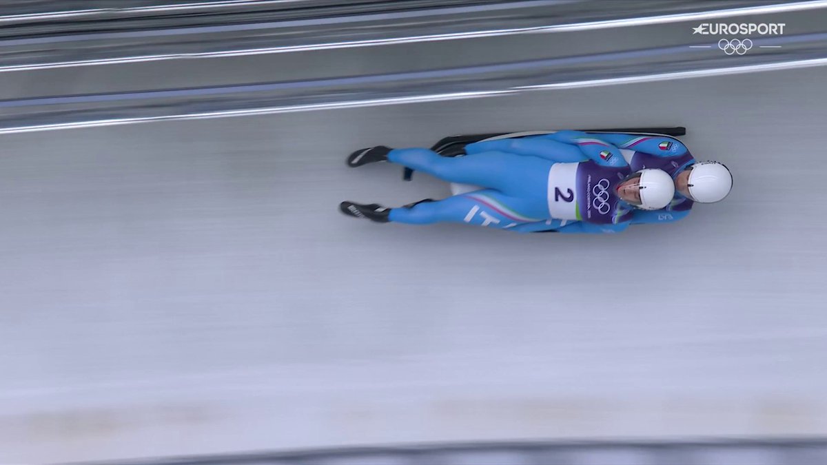 SUPER PRIMA RUN PER VOETTER E OBERHOFER La coppia azzurra chiude con il crono di 53’’102 e sono al comando della classifica nella prima run. Ora le ragazze possono sognare in grande