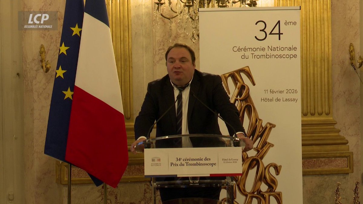 "Je veux remercier Michelin qui, sans contrainte, a remboursé 4,3 millions d'euros, ce qui fait de notre commission d'enquête la plus rentable de l'histoire", dit Fabien Gay, co-lauréat du prix du sénateur de l'année. #CérémonieduTrombinoscope Le Trombinoscope
