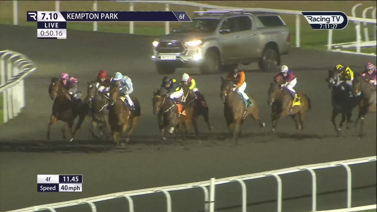 El Bodon lands the feature! ๐ฉ๐ฅ๐จโฌ๏ธ He's now 3-3 on the all-weather ๐ช Unibet | Rossa Ryan | JaneChappleHyam