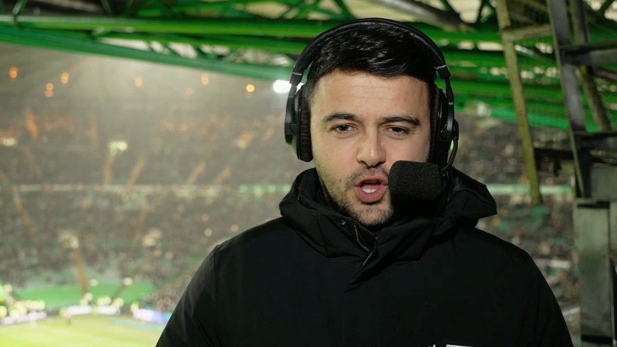 GOAL! Alex Oxlade-Chamberlain scores on his Celtic debut to make it Celtic 2-1 Livingston in the 91st minute 🤯