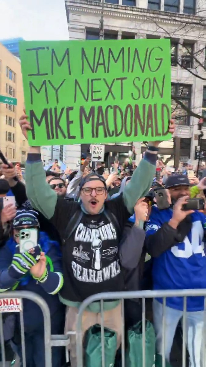 Wait for the Mike Macdonald sign 😂