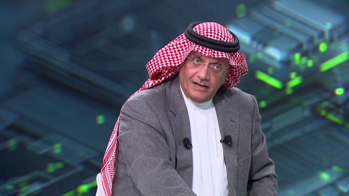تعليقاً على شكوى اتحاد القدم.. الأمير #الوليد_بن_بدر لـ #في_المرمى: استدعتني الجهة وكانت صادقة معي.. وكان المطلوب الاعتذار للوزير ومعالي المستشار.. وأني كنت حاد في أرائي تجاه اتحاد كرة القدم 📺 شاهدوا الحلقة الكاملة من هنا: