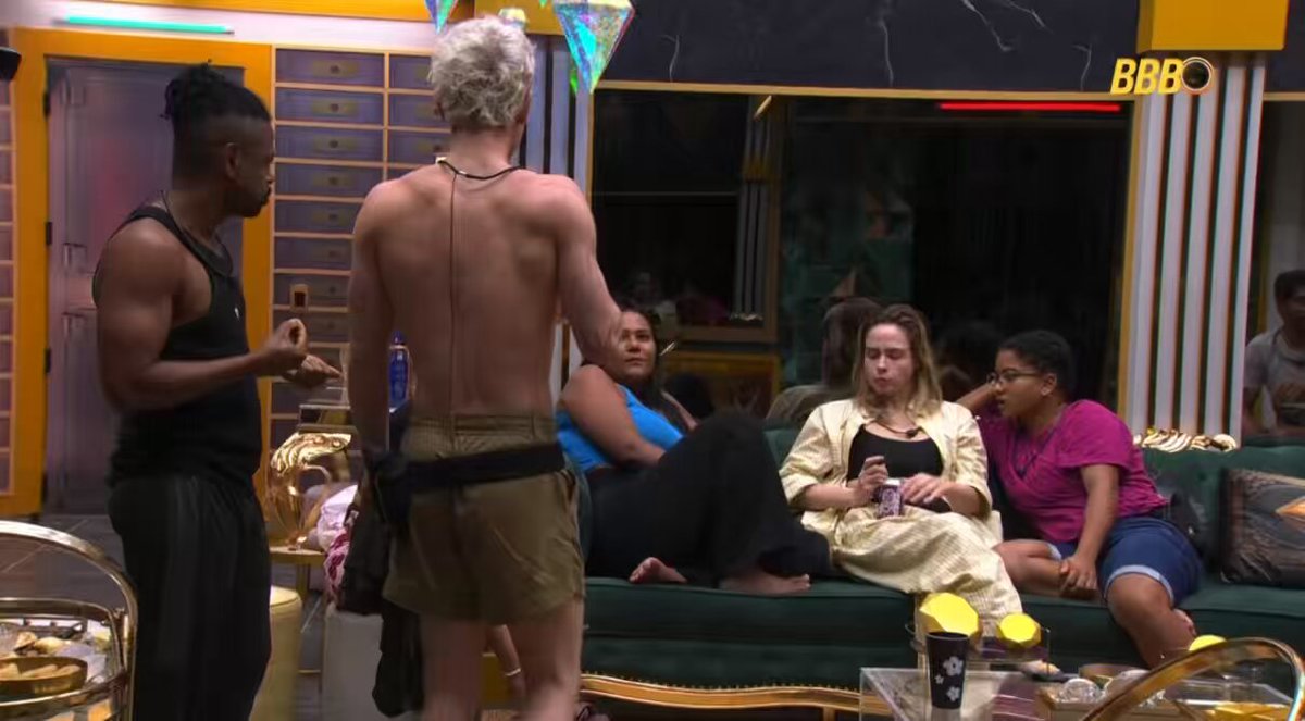chai: “já assistiram o filme after?” ana: “uhum gosta de uma putariazinha né”