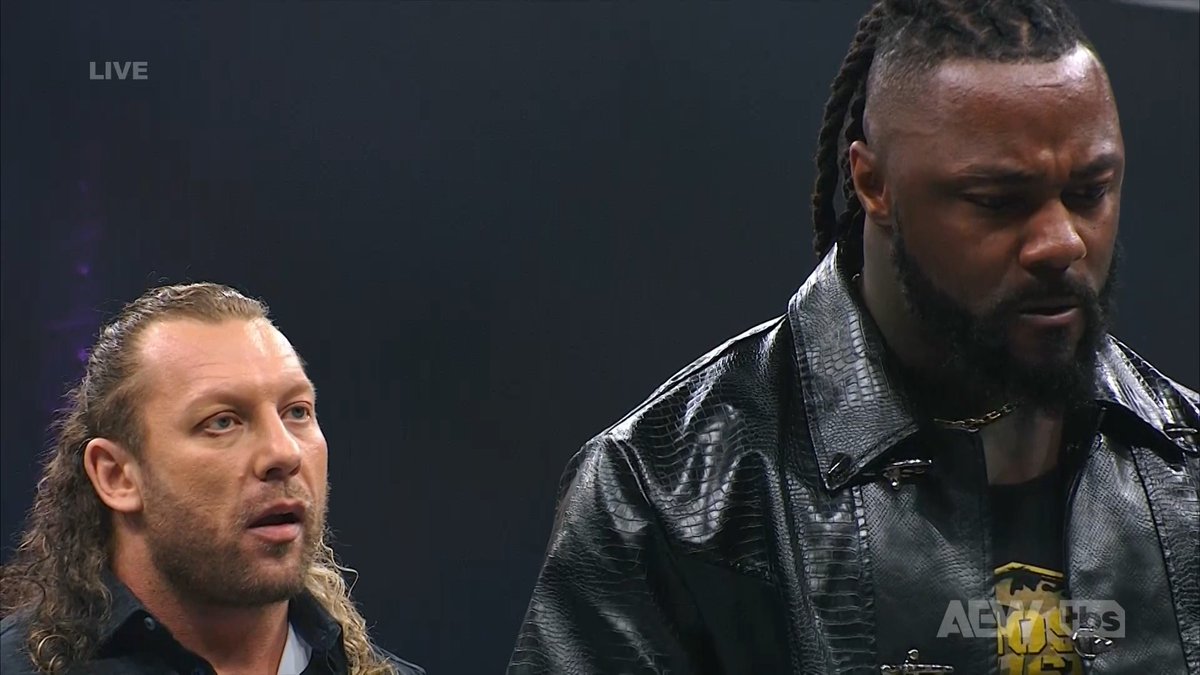 Thinking you have to dislike one of the participants in a match is an outdated concept. We've already seen Batman vs The Joker a million times. What we really want to see is Batman vs Superman.