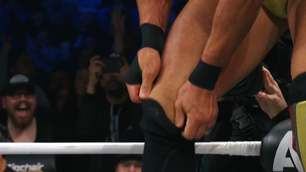 😱 Watch #AEWDynamite LIVE on TBS &amp; HBO Max