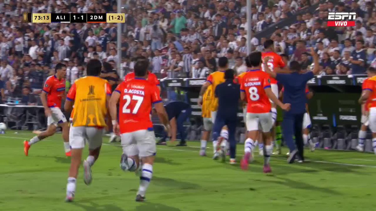 "Alianza Risa" Porque un equipo que se llama 2 de Mayo le rompió bien el orto por 2-1 a Alianza Lima en el global y lo eliminó de la Conmebol Libertadores. Cómo te va a eliminar 2 de Mayo cuando es 11 de febrero jajajaja, alta putita Alianza.
