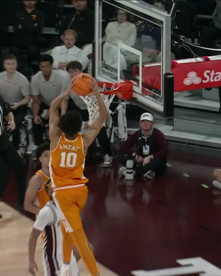 OH THAT'S FILTHY 🥶 Tennessee Basketball x 📺 ESPN 2
