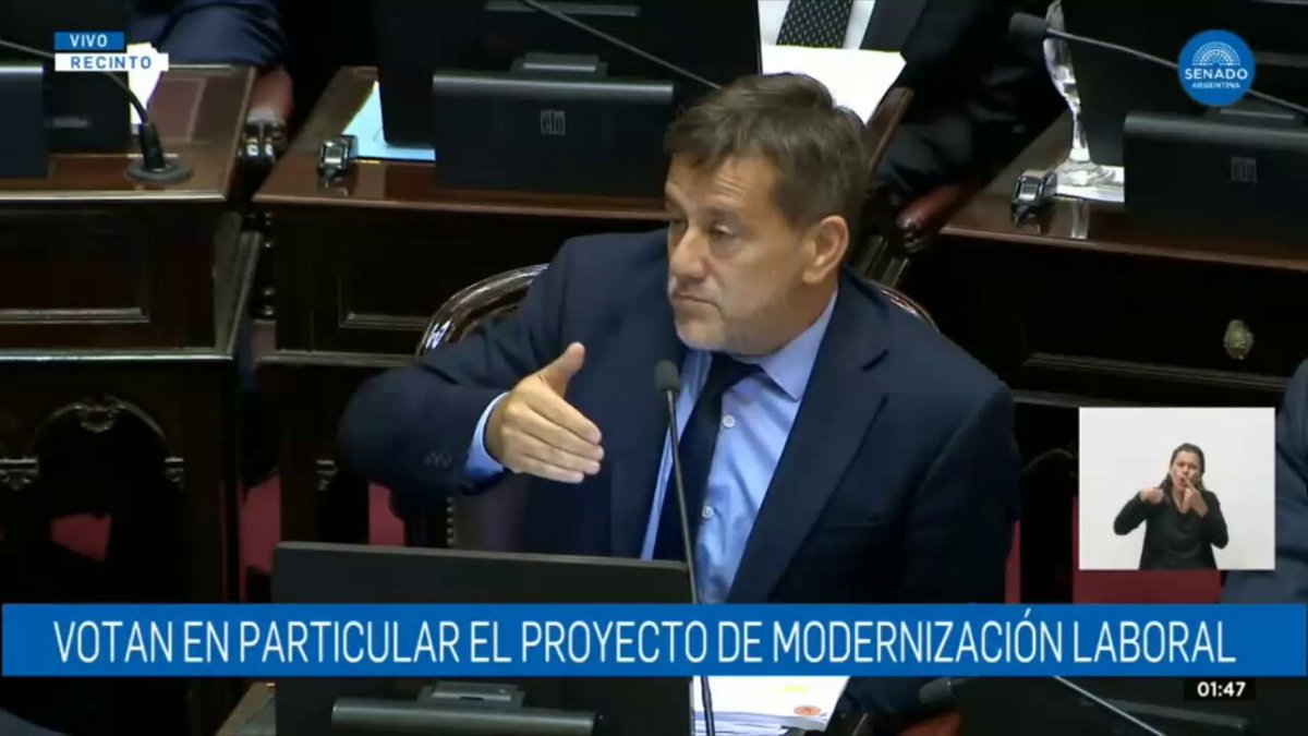 🚨 La Libertad Avanza se negó a explicitar que la Ley de Reforma Laboral se aplica a los nuevos contratos de trabajo. Los senadores peronistas Recalde y Di Tullio pidieron definirlo claramente pero Bullrich lo rechazó. Van a cagar a TODOS los trabajadores. No se salva nadie.