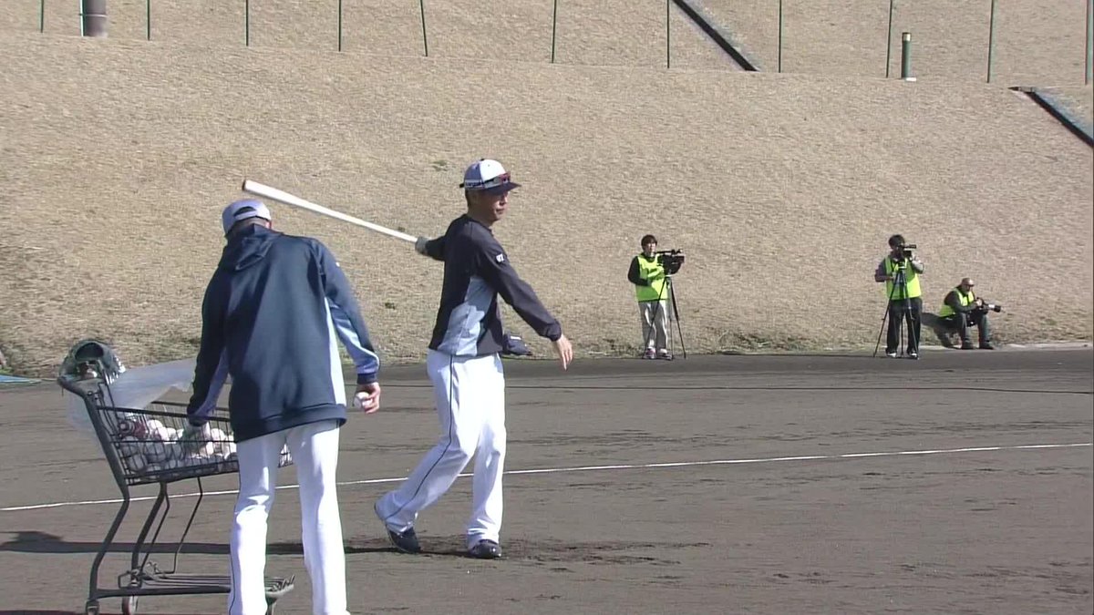 名手だらけの内野ノック SSには源田壮亮・佐藤太陽・滝澤夏央の3人 石井一成・外崎修汰は2Bで特守に挑む 🌸西武 春季キャンプ #seibulions #だったらDAZN