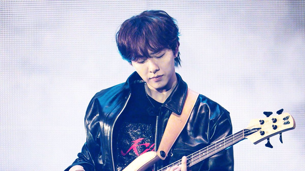 CNBLUE (씨엔블루) – 그러나 꽃이었다 (Still, a Flower) LIVE CLIP @ 2026 CNBLUE LIVE '3LOGY' ✔ #CNBLUE #씨엔블루 #3LOGY #그러나_꽃이었다 #Still_a_Flower