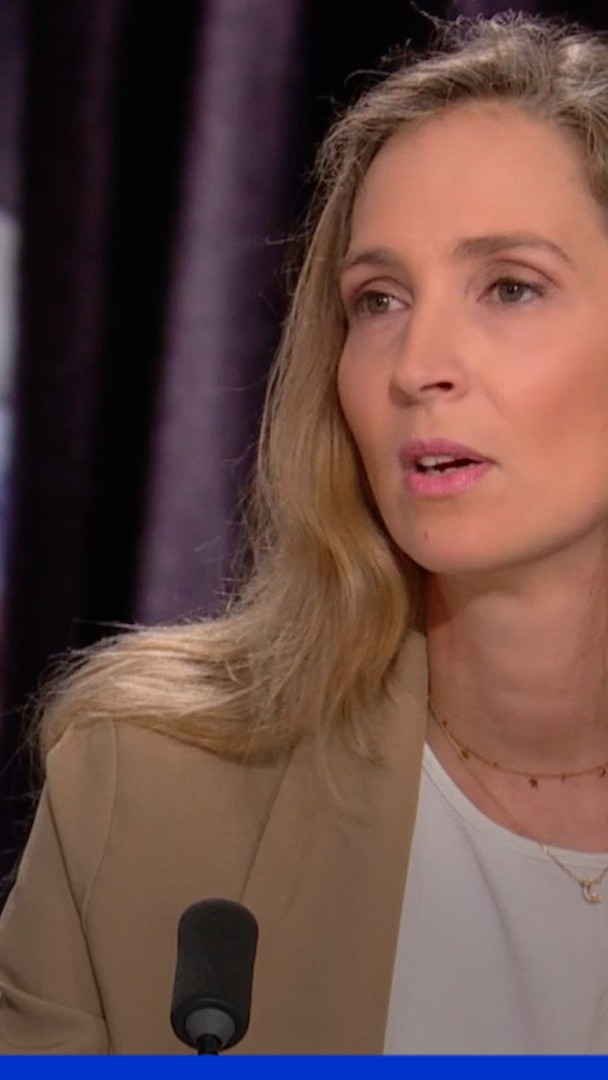 "Il a demande de me dénuder" Juliette, victime présumée de Jeffrey Epstein, raconte comment elle a échappé à l'homme d'affaires