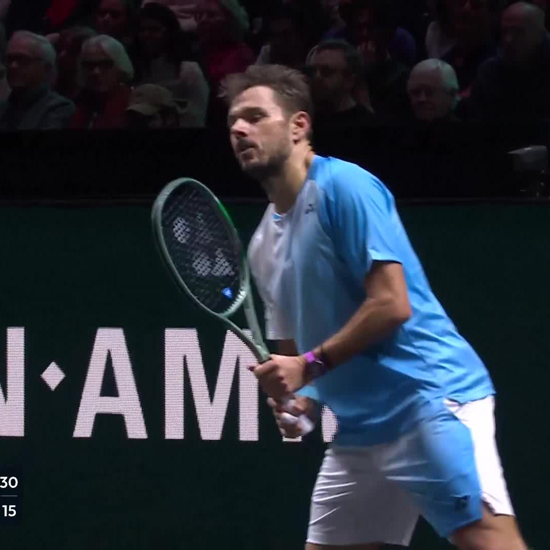 Demon loves it here 😈 The top seed makes it five straight quarter-finals in Rotterdam with a 6-4 6-2 W over Wawrinka #ABNAmroOpen