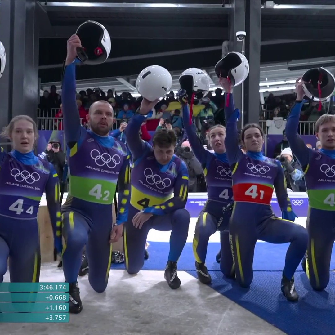Les lugeurs ukrainiens brandissent leurs casques en soutien à Heraskevych Suivez les Jeux Olympiques sur Eurosport et HBO Max