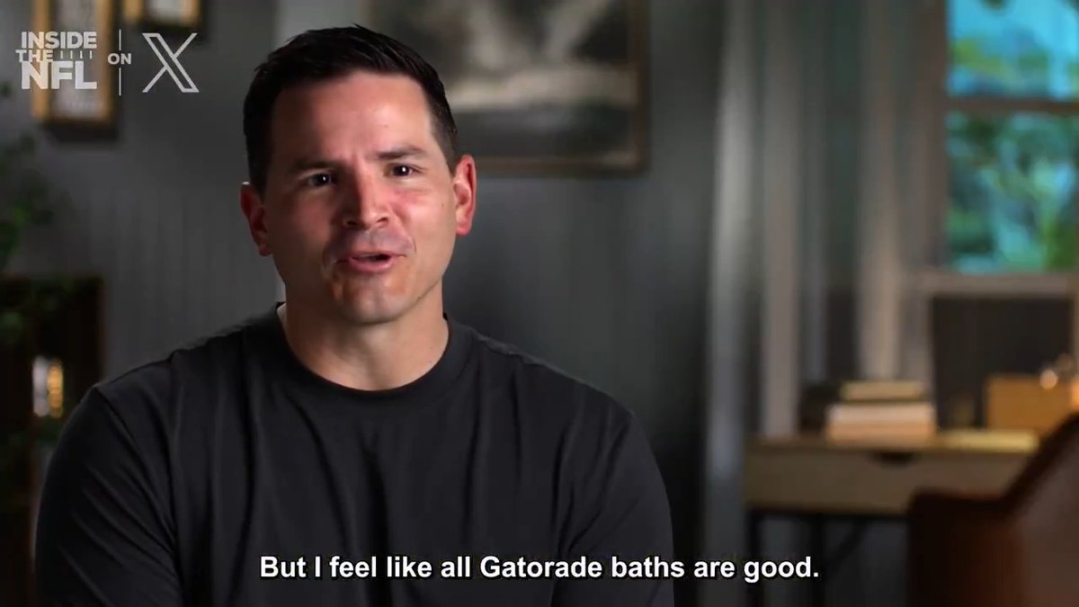 A year ago, we asked Mike Macdonald for his thoughts on Gatorade baths... Safe to say he's got a different answer to this question now 😅 Seattle Seahawks