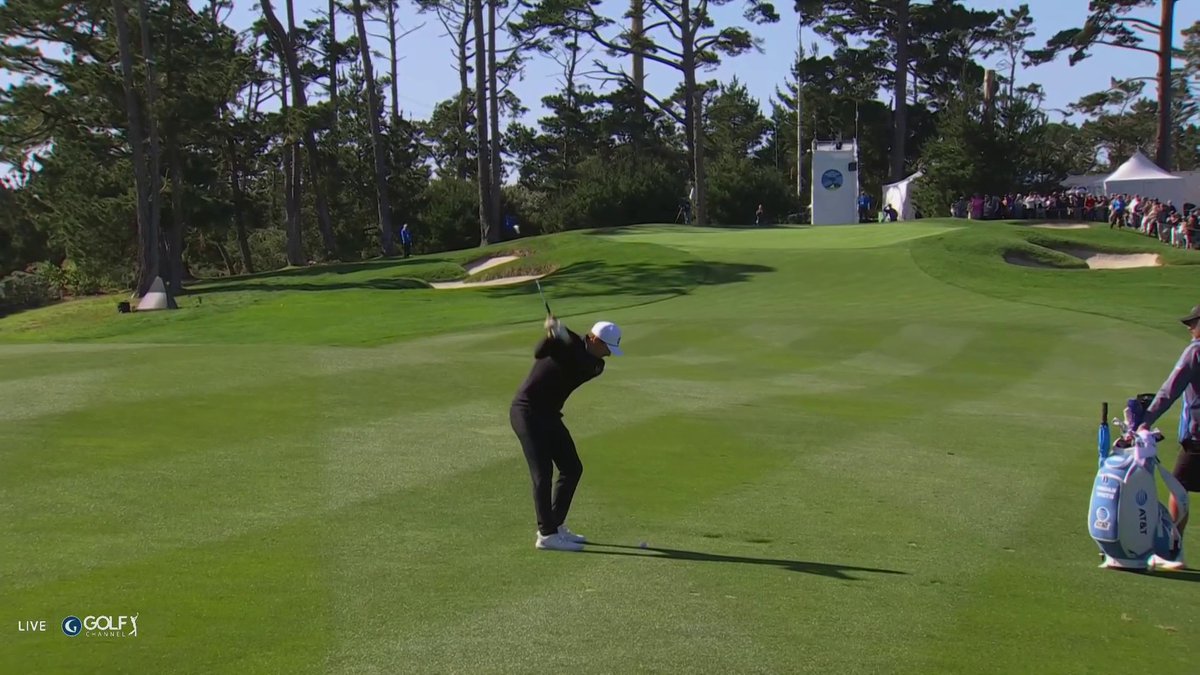 Jordan Spieth EAGLE landing from the fairway on 18 at Spyglass Hill. 🎯🦅