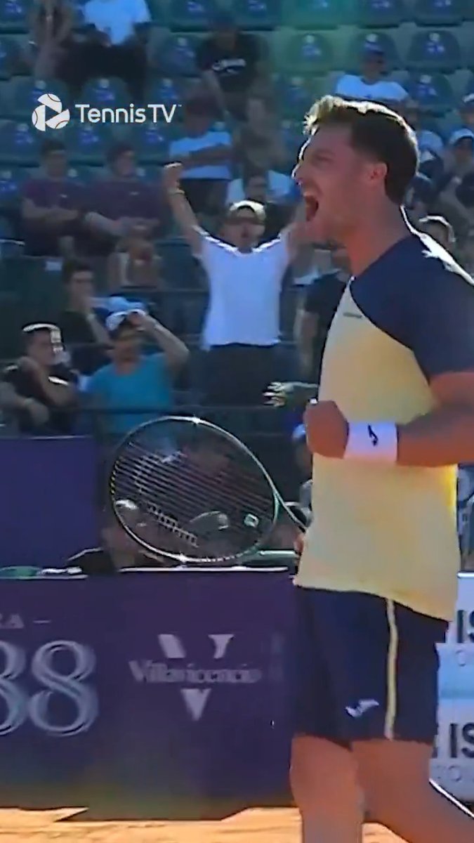 In it to win it 🔮 Pedro Martínez advances to his 18th tour-level quarter-final after seeing off home hope J. Cerundolo 7-6(5), 6-4. IEB+ Argentina Open | #ArgOpen2026