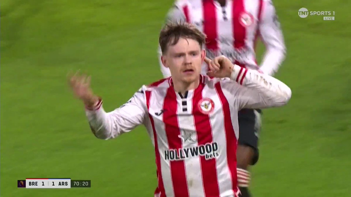 Brentford are level! A trademark long throw is finished off by Keane Lewis-Potter 🎯 TNT Sports & discovery+ UK