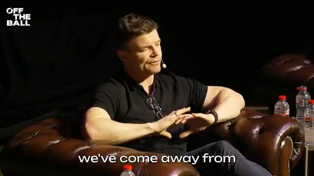 A must-listen 2 minutes of Off The Ball punditry from Brian O'Driscoll. 🗣️ The former Irish captain speaks passionately about where Irish rugby is at. We were LIVE in Belfast for our latest Rugby Roadshow - check it out for FREE on Youtube or wherever you get your pods!