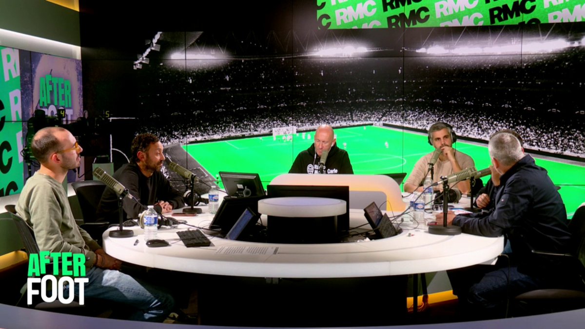 🧤 Débat spécial gardien avec Thierry Barnerat : "Les trois paramètres les plus importants pour un gardien de but sont la taille, la personnalité et la stabilité émotionnelle." #RMCLive